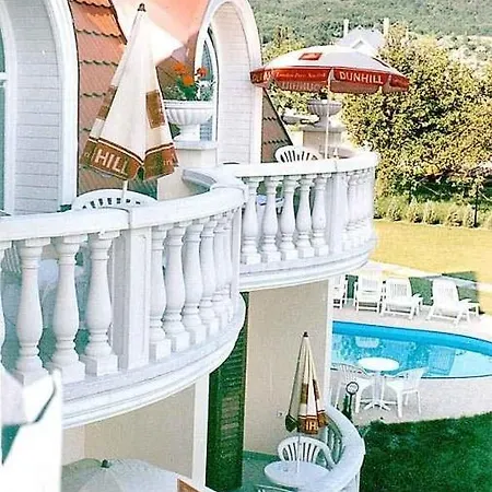 Bed & Breakfast Lavia Panzio